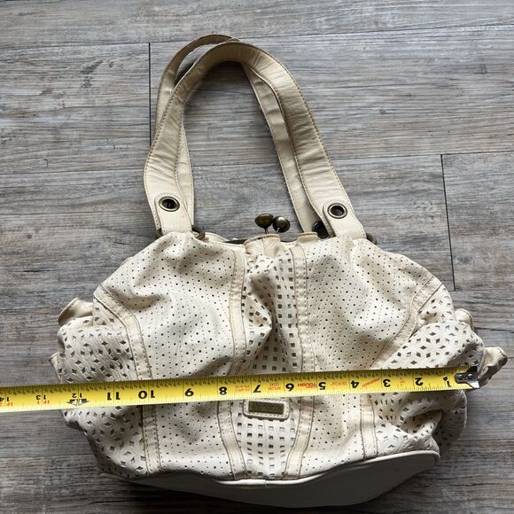 Jessica Simpson Shoulder Bag Kiss Lock Purse Cream Gold Hobo Y2K 2000s - Picture 5 of 8